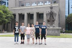 吴文睿还要拾起曾经喜爱的吉他