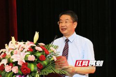 因为最终能够进行研究的只有那么少数的几个人